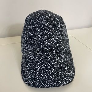 Lululemon hat